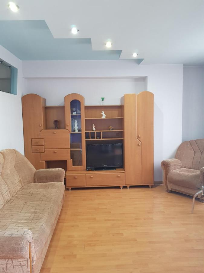Apartment-14 In The Center Of Erivan Exterior foto