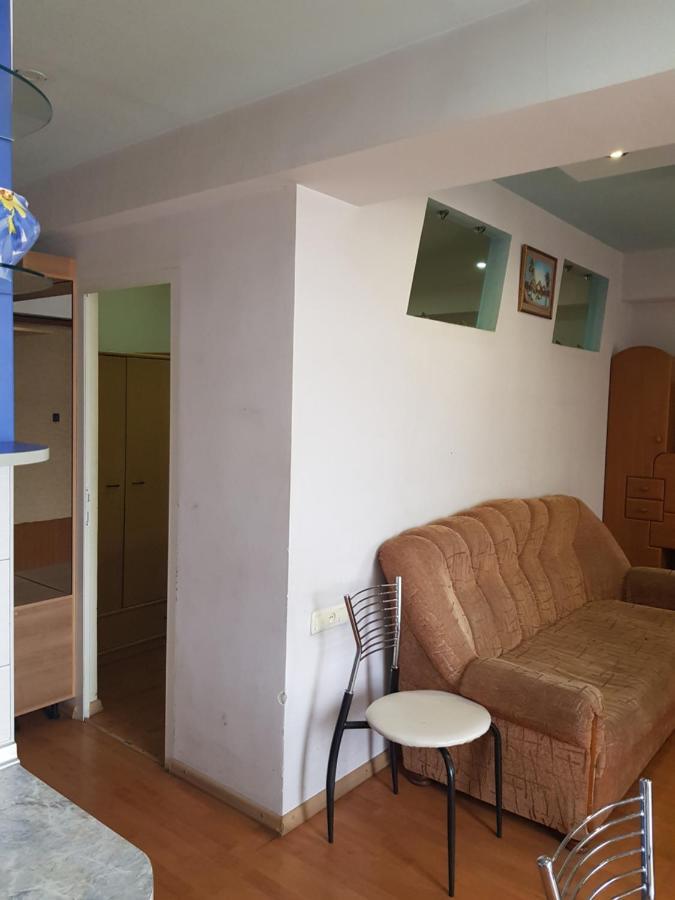 Apartment-14 In The Center Of Erivan Exterior foto